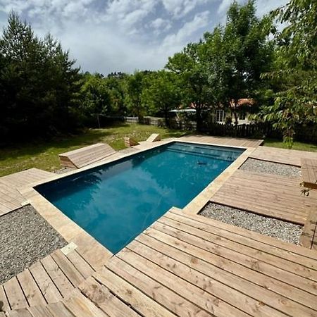 Le Travers Ajoux - Camping Gite Evenement المظهر الخارجي الصورة